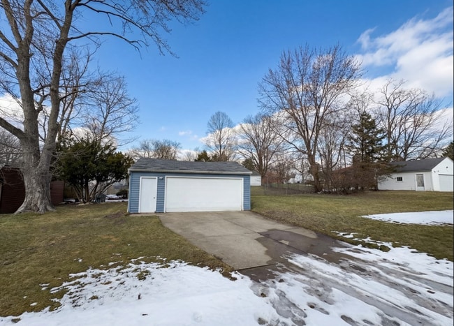 Photo - 18715 Libby Rd