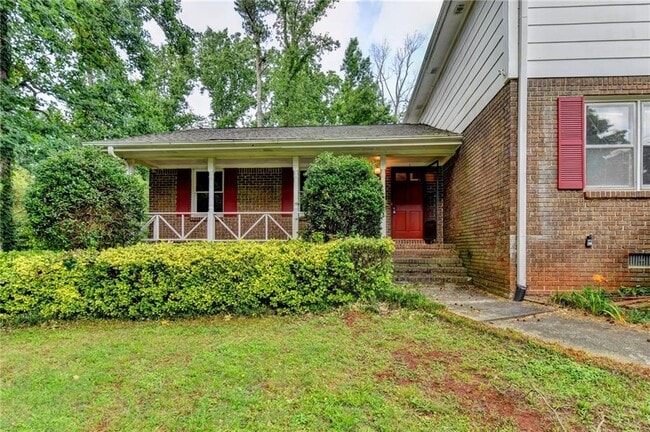 Photo - 268 Allen Ct SW