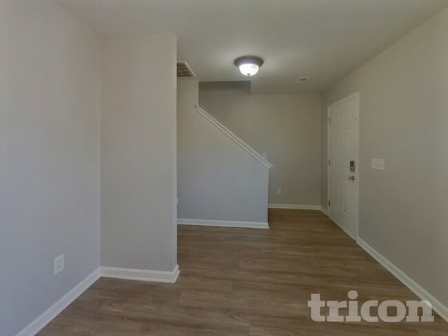 Photo - 124 Iron Horse Rd