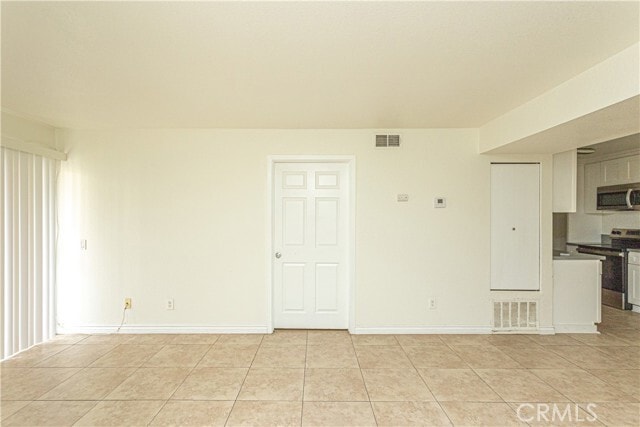 Photo - 1265 Kendall Dr