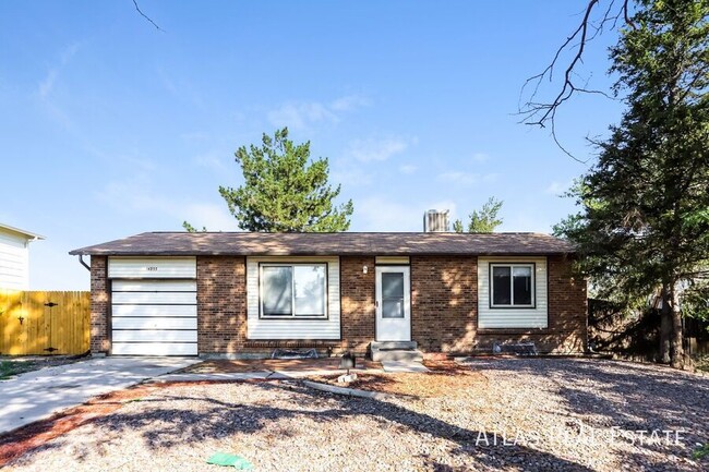Building Photo - 14955 E Columbia Dr Rental