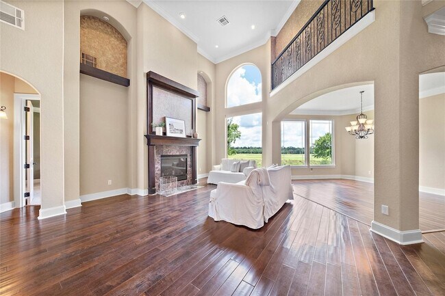 Photo - 19182 Grandview Point