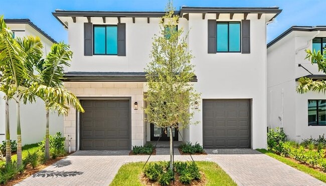 Building Photo - 1446 SW 23rd St Rental