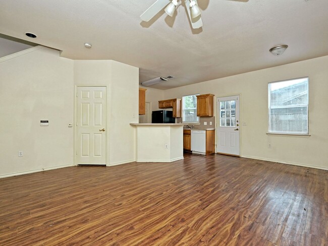 Stiles Apartment Unit A - Austin, TX | ForRent.com