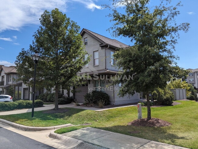 Building Photo - 375 Avett Dr