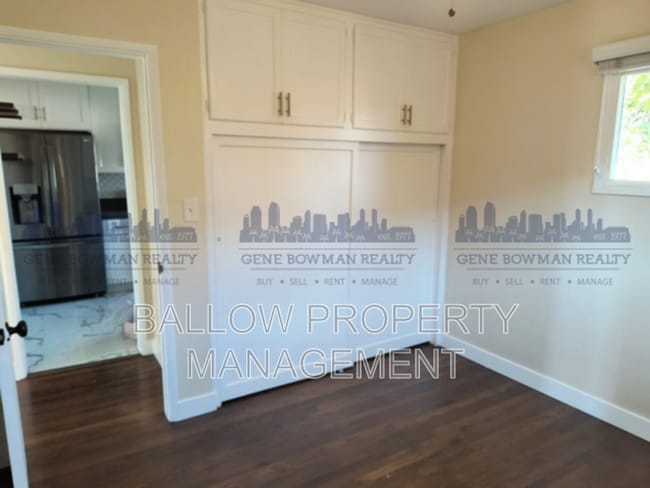 Photo - 455 Smith Ave