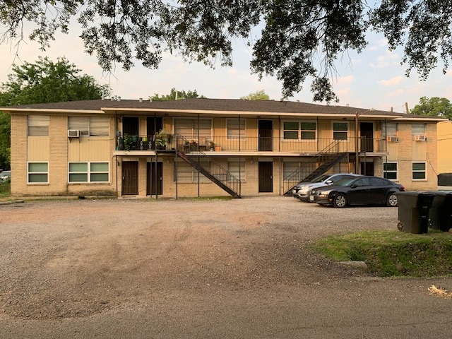 Building Photo - 3502 Campbell St Rental