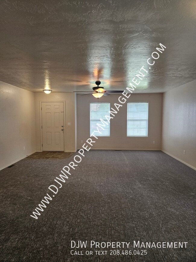 Photo - 4110 W Meadowpine St