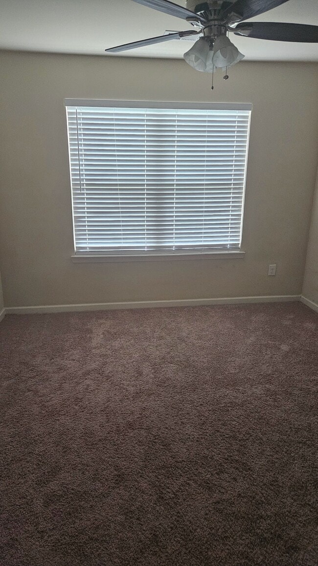 Photo - 257 Misty Grove Dr Unit Bedroom