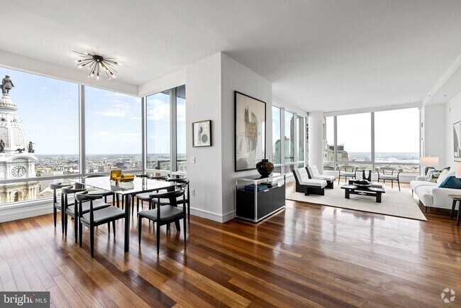 Building Photo - 1414 S Penn Square Unit 18B Rental
