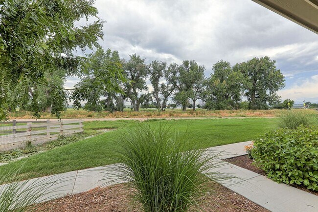 Photo - 1695 Grand Ave 6 Unidad 1695 Grand Ave 6