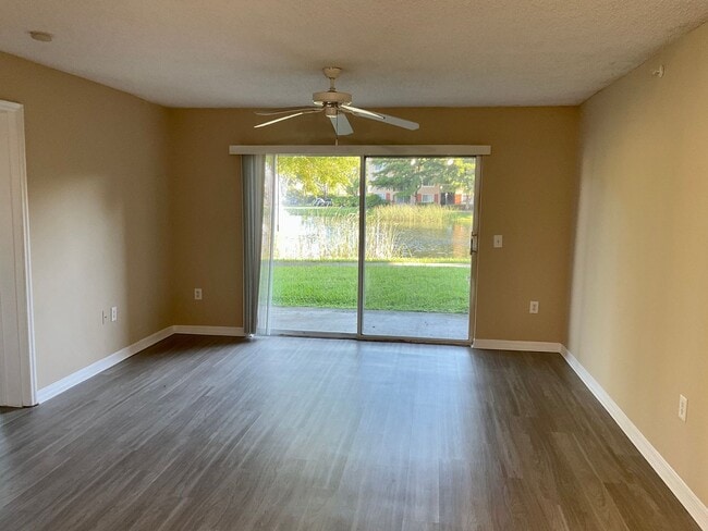 Building Photo - The Grand Isles - Key Lago Unit 1414