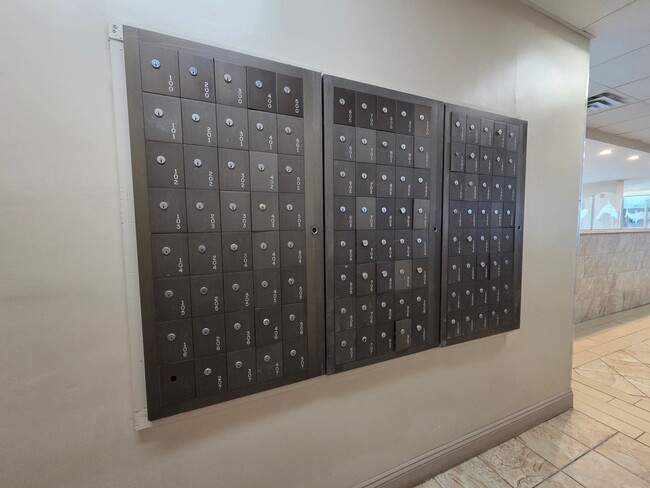 Photo - DOLPHIN RUN CONDOMINIUM Unit 804