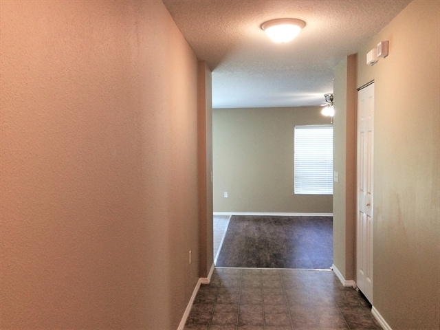 Photo - 1733 Strathmore Cir