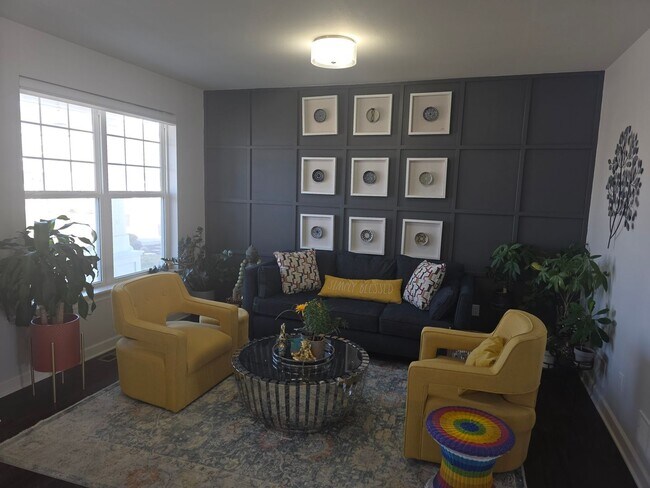 Photo - Updated 5 bedroom Sussex home