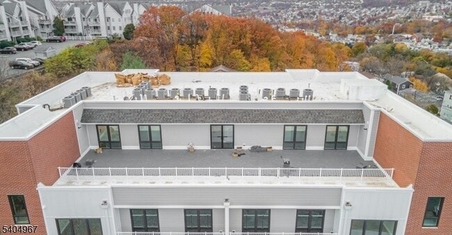 318 Dixon Ave Unit 503