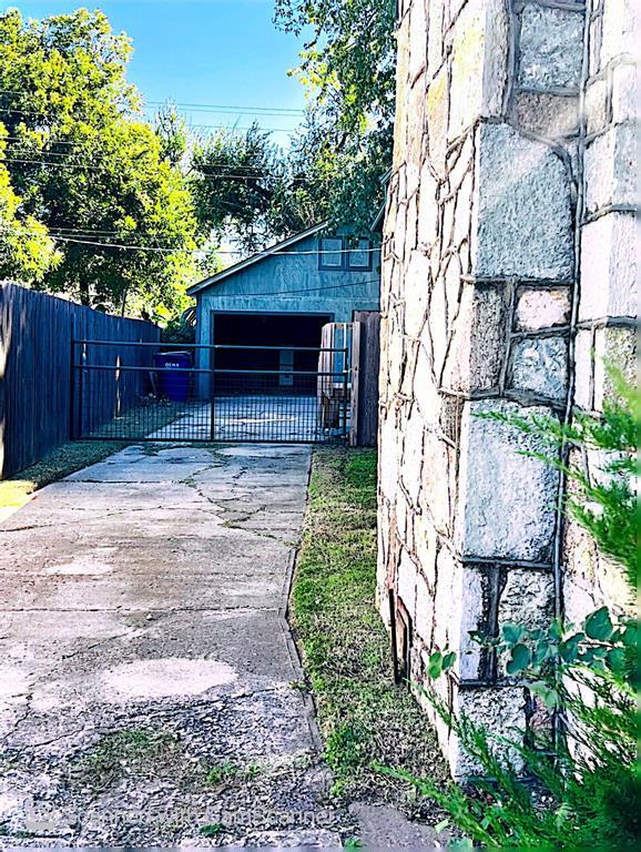 Photo - 1031 S Ellison Ave