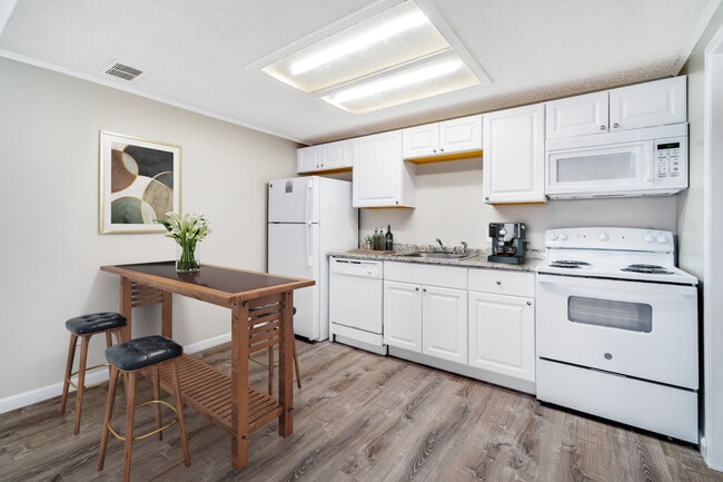 Photo - Waterbury Apartments