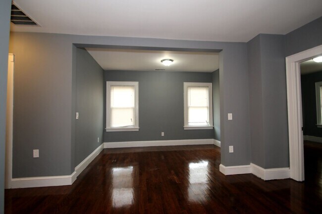 Photo - 84 Morris St Unit 2nd Fl