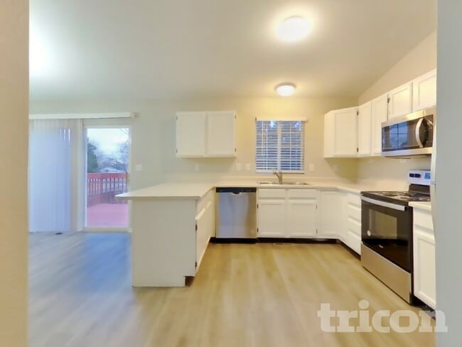 Photo - 308 N 46th Ave