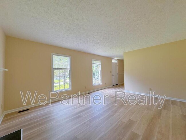 5332 Winslow Crossing