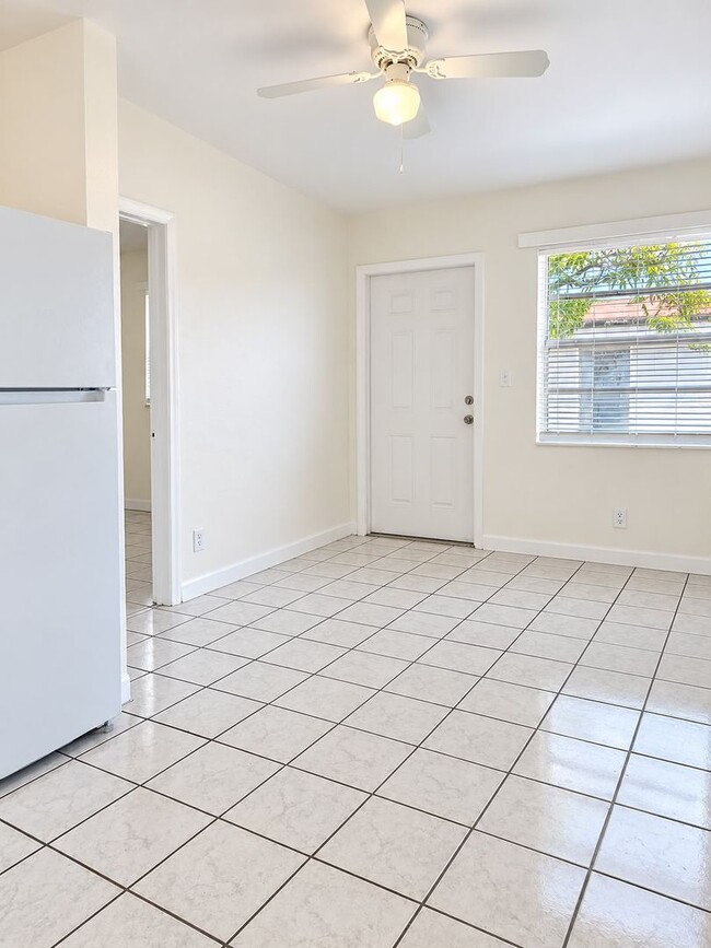 125 SW 5th Ct Unit 1
