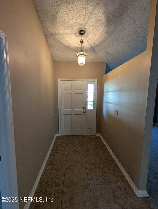 Photo - 741 Medina Ave