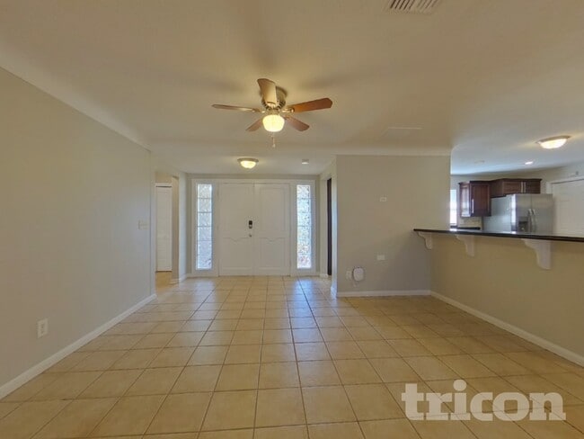 Photo - 1337 Hamlin Dr