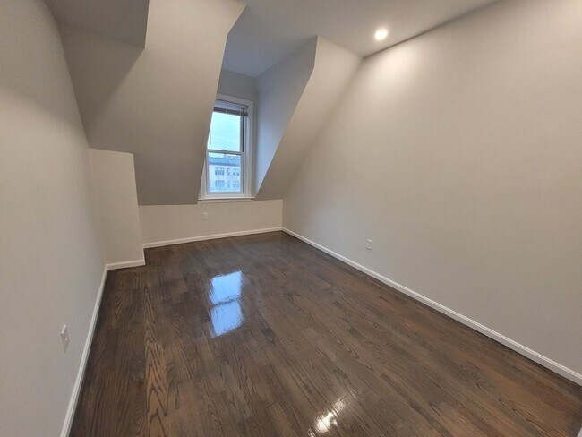 Photo - Charming 3 Bedroom