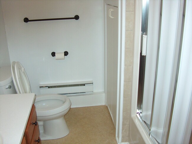 Photo - 2 Telford St Unit Carriage House