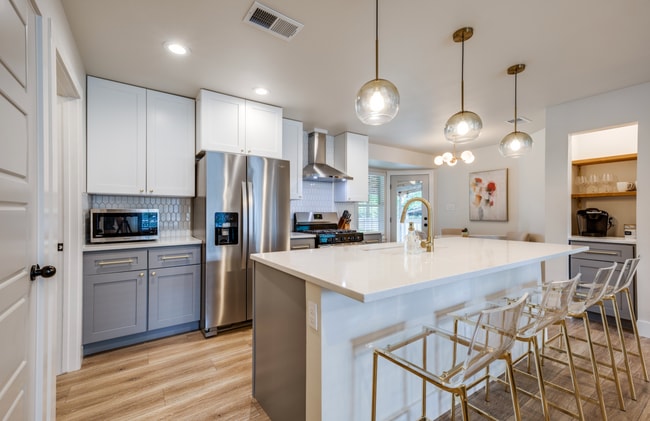 Photo - 321 St Francis Ave