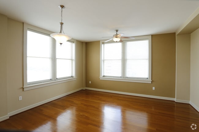 2BR,2BA