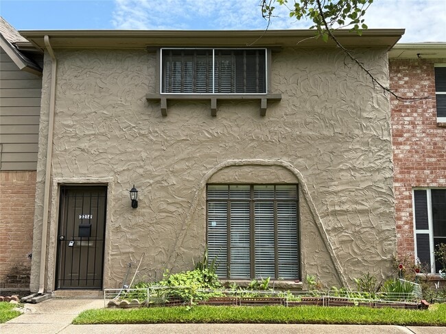Photo - 7214 Crownwest St Unit 7214