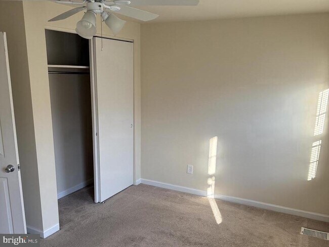 Photo - 223 Gerritt St