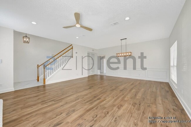 Photo - 2111 Daniel Way House