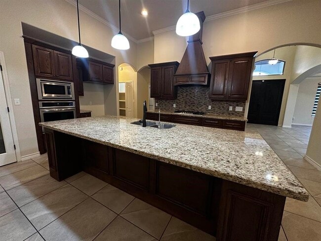 Photo - 7227 Sylvia Plath Dr