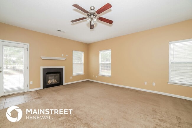 Photo - 5596 Grande River Rd