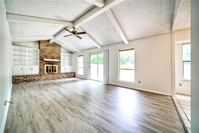 Photo - 1509 Sagebrush Dr House