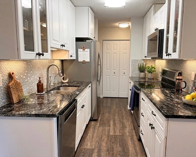 Photo - 121 Washington Ave S Unit 904