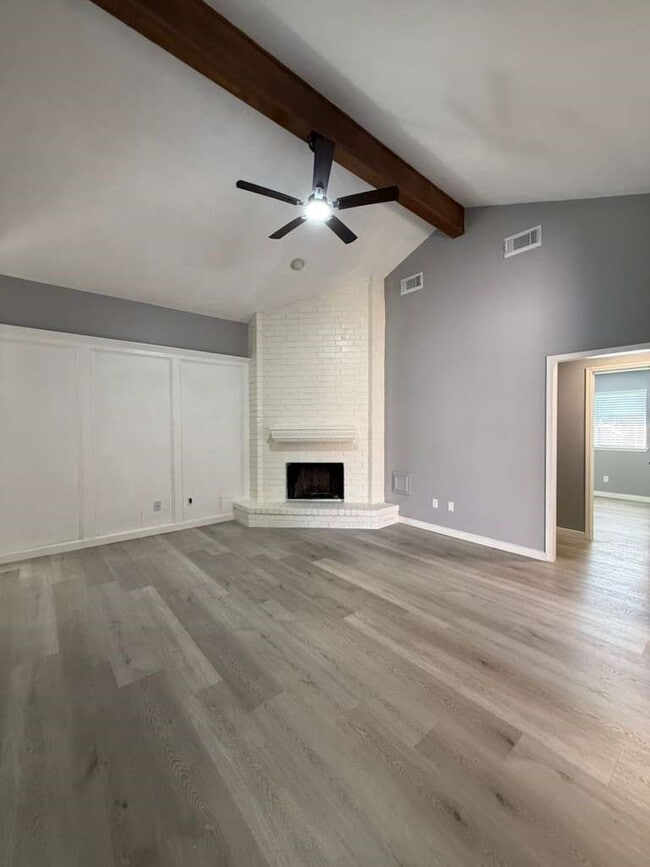 Photo - 1019 Western Springs Dr