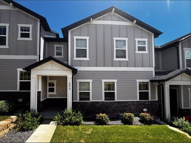 Clean, Bright, Open Town-Home in Lehi - Clean, Bright, Open Town-Home in Lehi