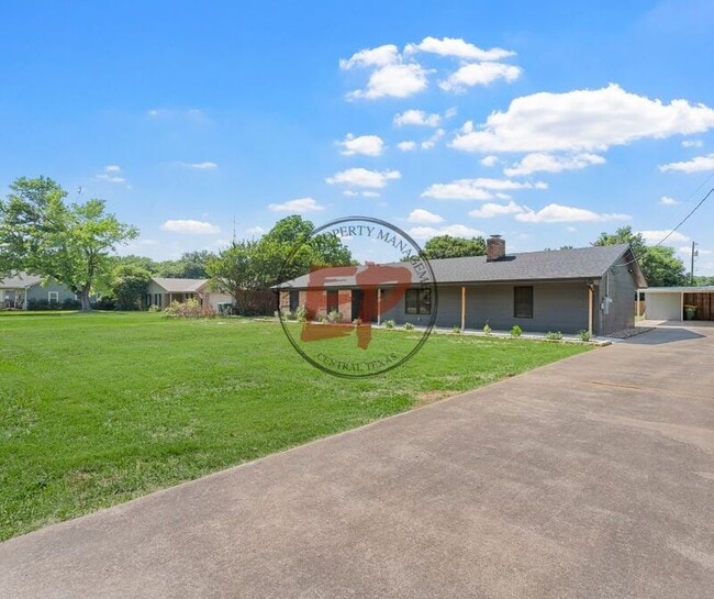 Photo - 1190 Greenwood Ln