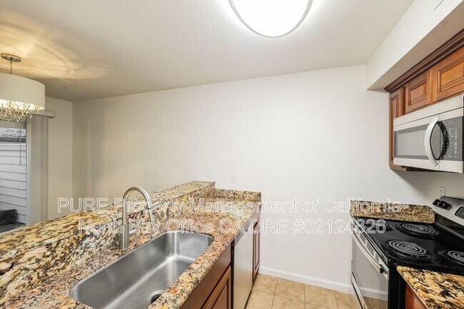 Photo - 403 Mission Blvd