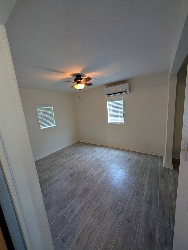 Photo - 2406 Kilgore Rd