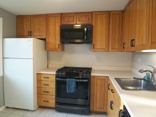 Photo - 34 N Salem Dr Unit 0