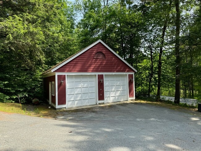 Photo - Beaver Meadow Road Unit Cottage