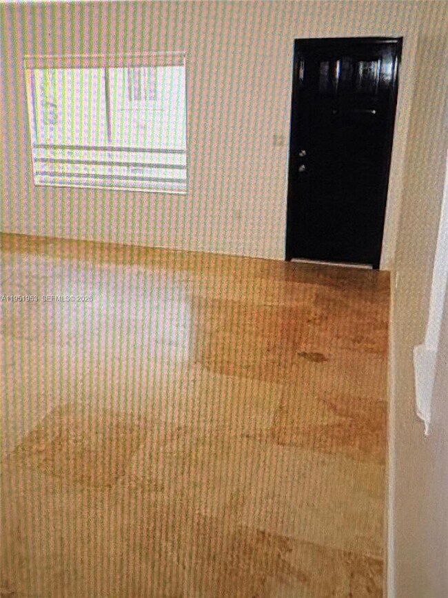 Photo - 544 NE 62nd St Unit 544-2