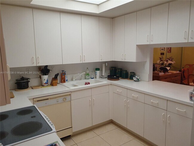 Photo - 9755 NW 52nd St Unit 502