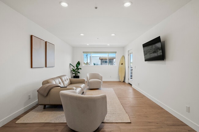 Photo - 2Fifty Luxury Apartments