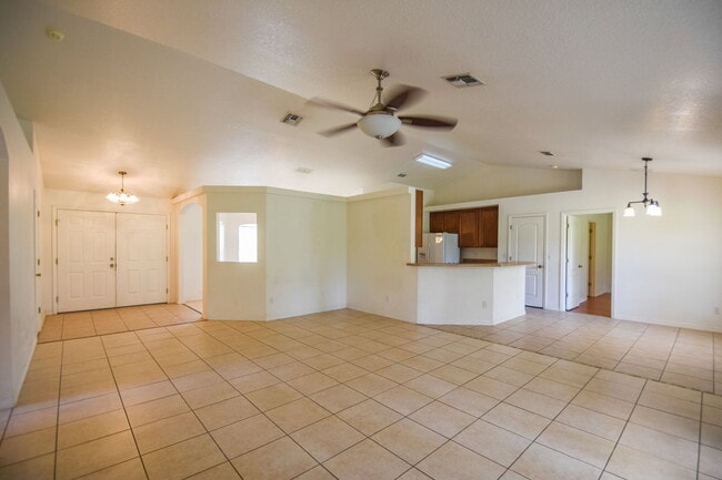 Photo - 10438 Vista Pines Loop
